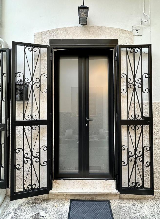 Marbel Suite Adelfia Luaran gambar